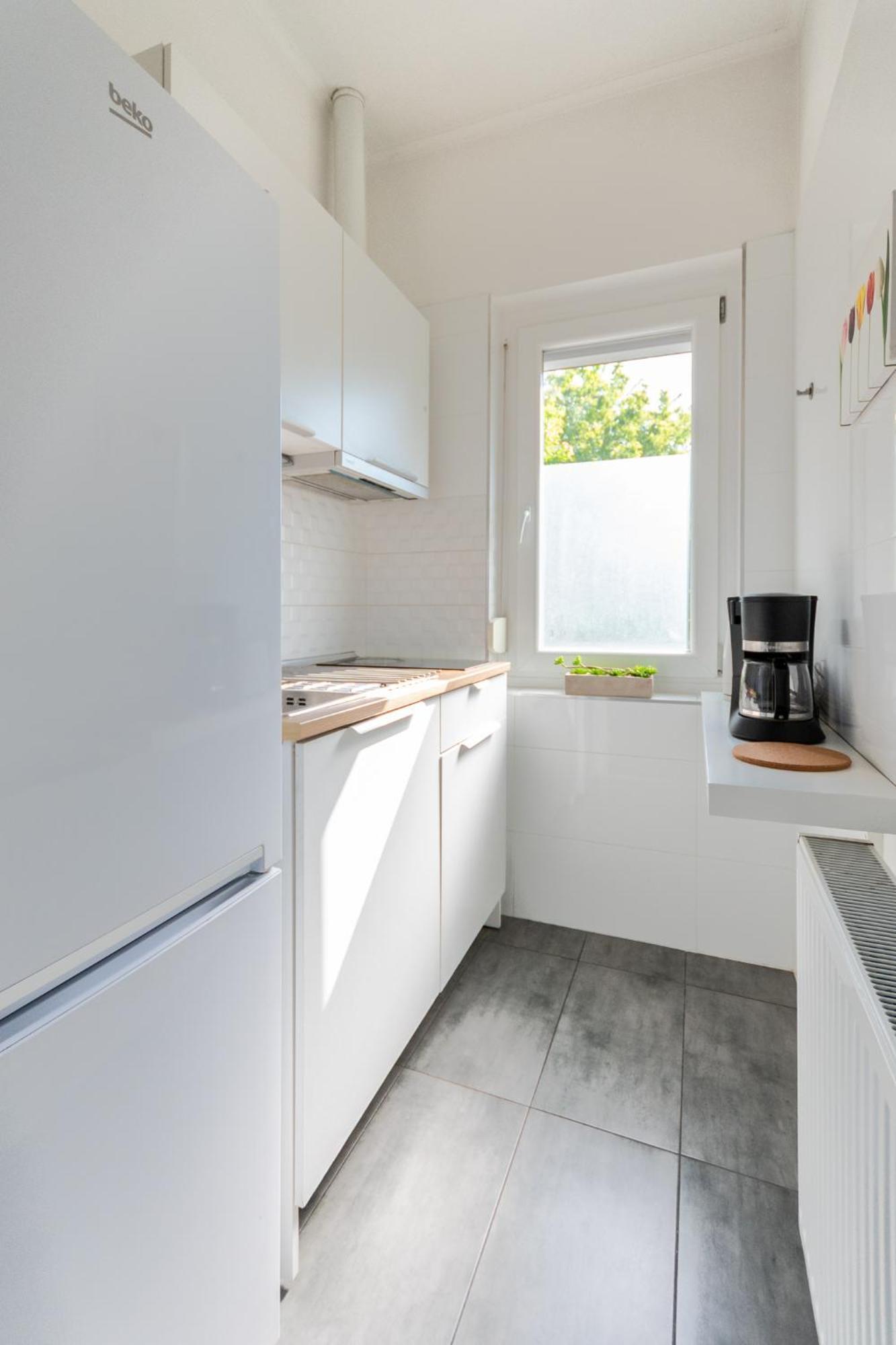 Apartament B12